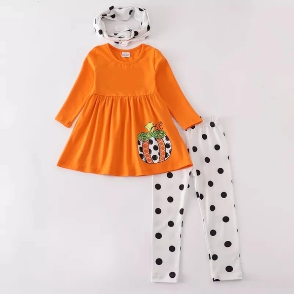 Poppy Pumpkin - Picture 1 of 3